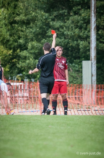 rrKarsten Malarowski fassunglos...