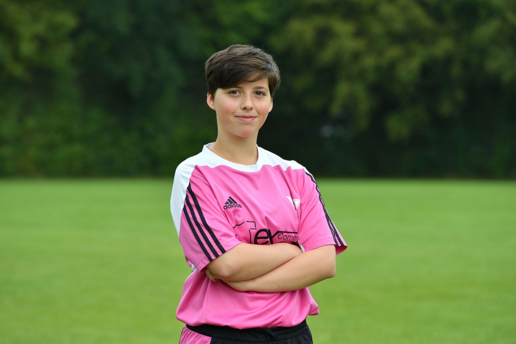 rrAlex Dcker mit einer fehlerfreien Partie 