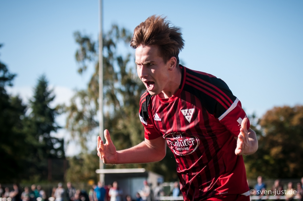 rrTimo Lindemann nach seinem ersten Saisontor